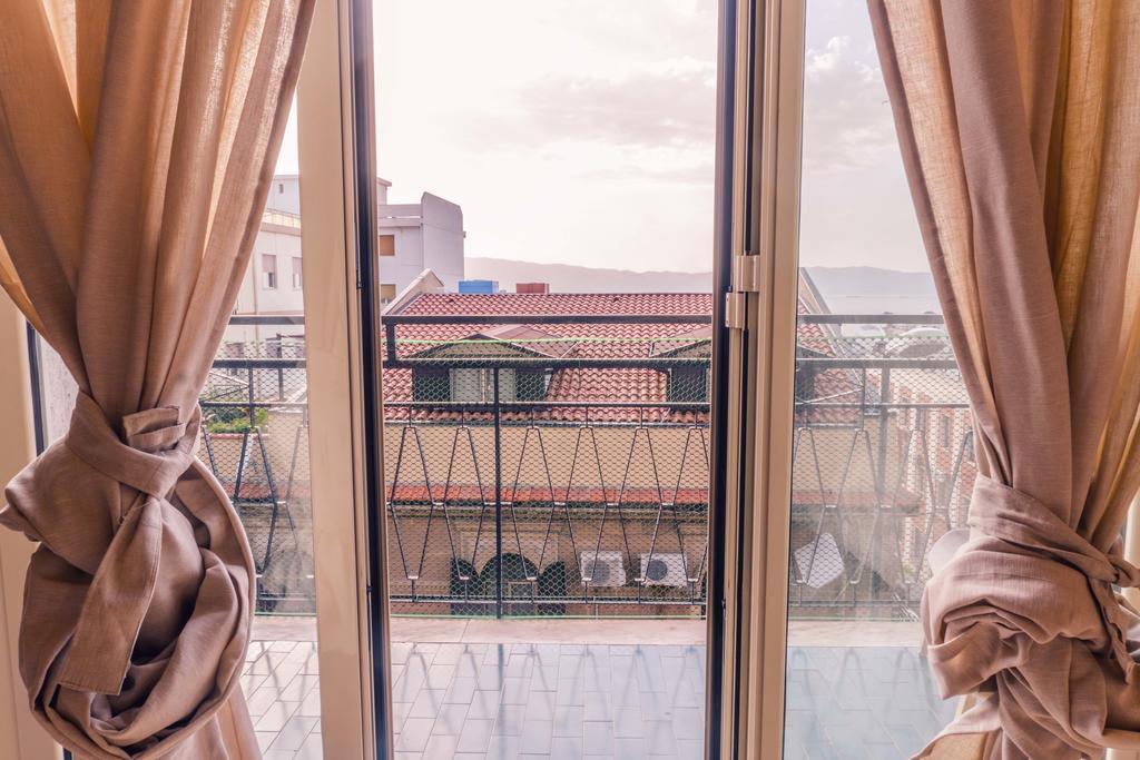 Solobed Apartment Reggio Calabria Екстериор снимка